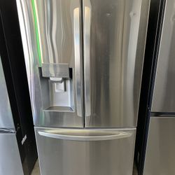 Lg French Door Refrigerator 