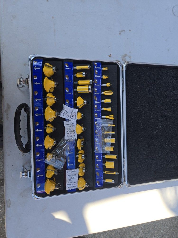 Router Bit Set 1/4th Inch Shank