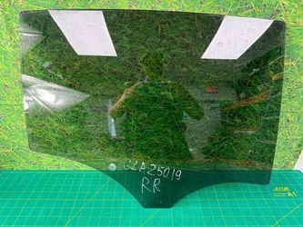 2015-2020 MERCEDES GLA250 REAR RIGHT SIDE DOOR WINDOW GLASS OEM