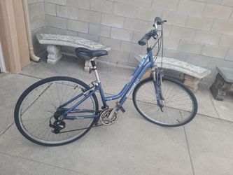 Diamondback vital 2  bicycle