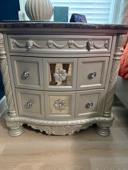 Bedroom Set
