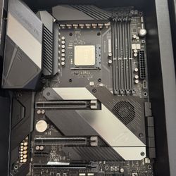 Asus ROG X570 Crosshair VIII Hero + AMD R9 5900X