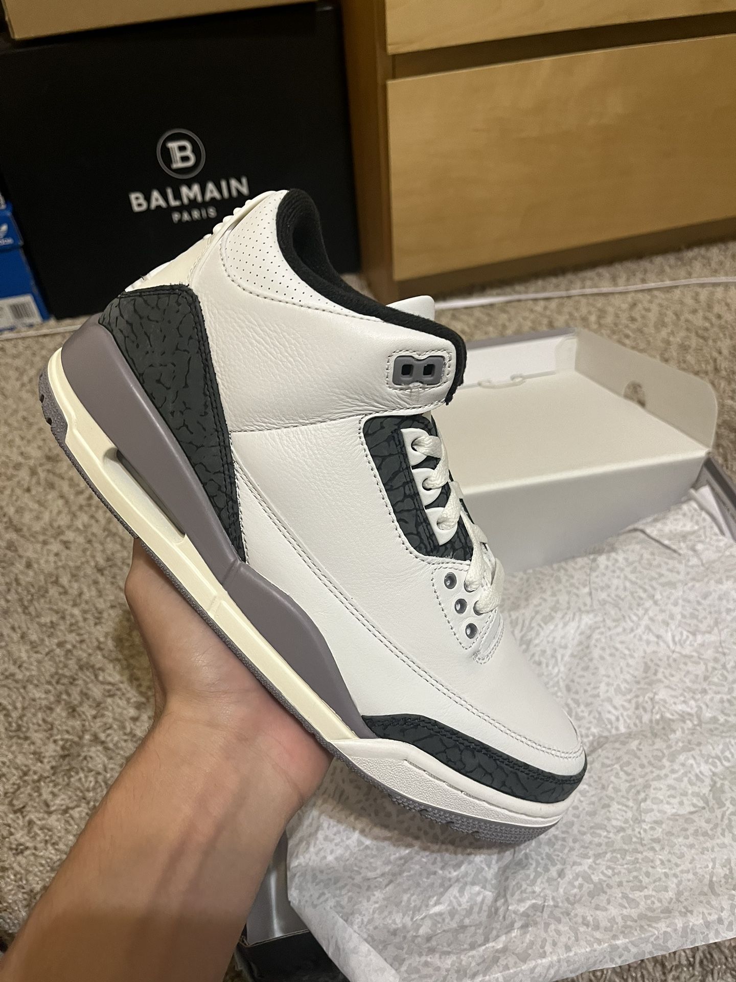 Jordan 3 Grey Cement