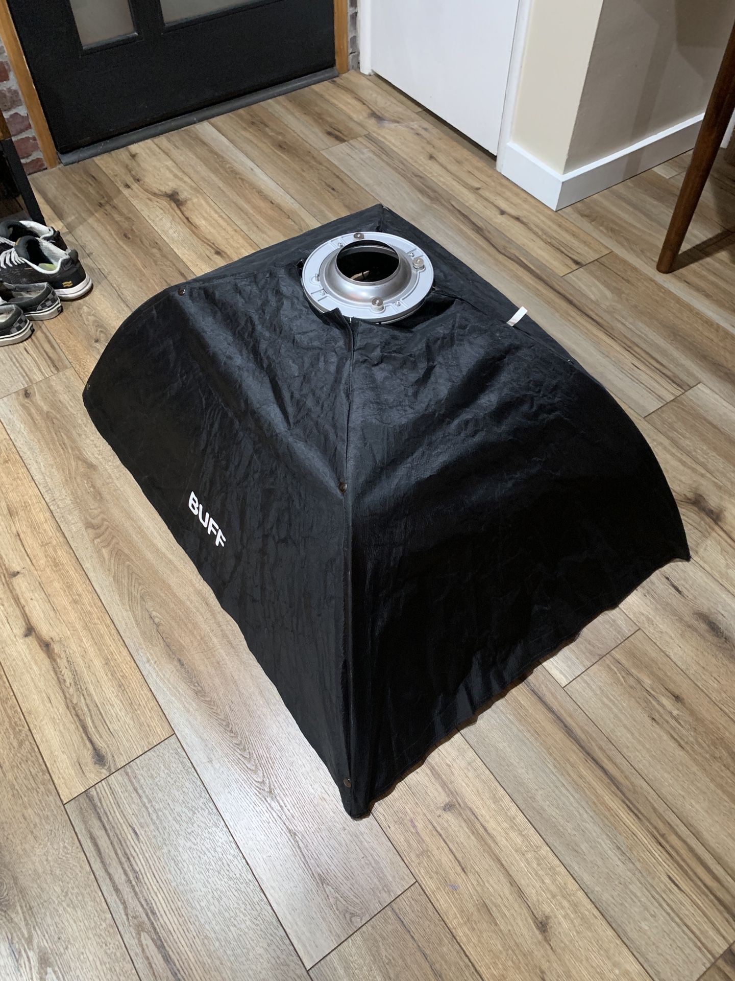 32”x 40” Paul C Buff Soft Box