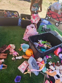 Large Lot of Mixed Kids Toys