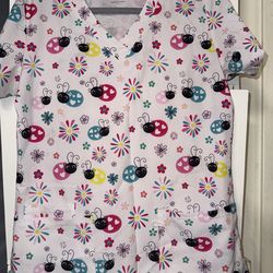 Scrubs top size small
