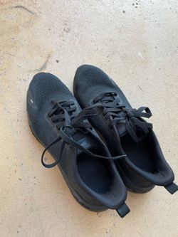 Avia Women's Air Athletic Sneakers in versatile black size 9