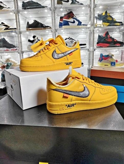 Nike Air Force 1