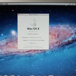 Macbook 2,1 Laptop With 60 W Magsafe Power Supply