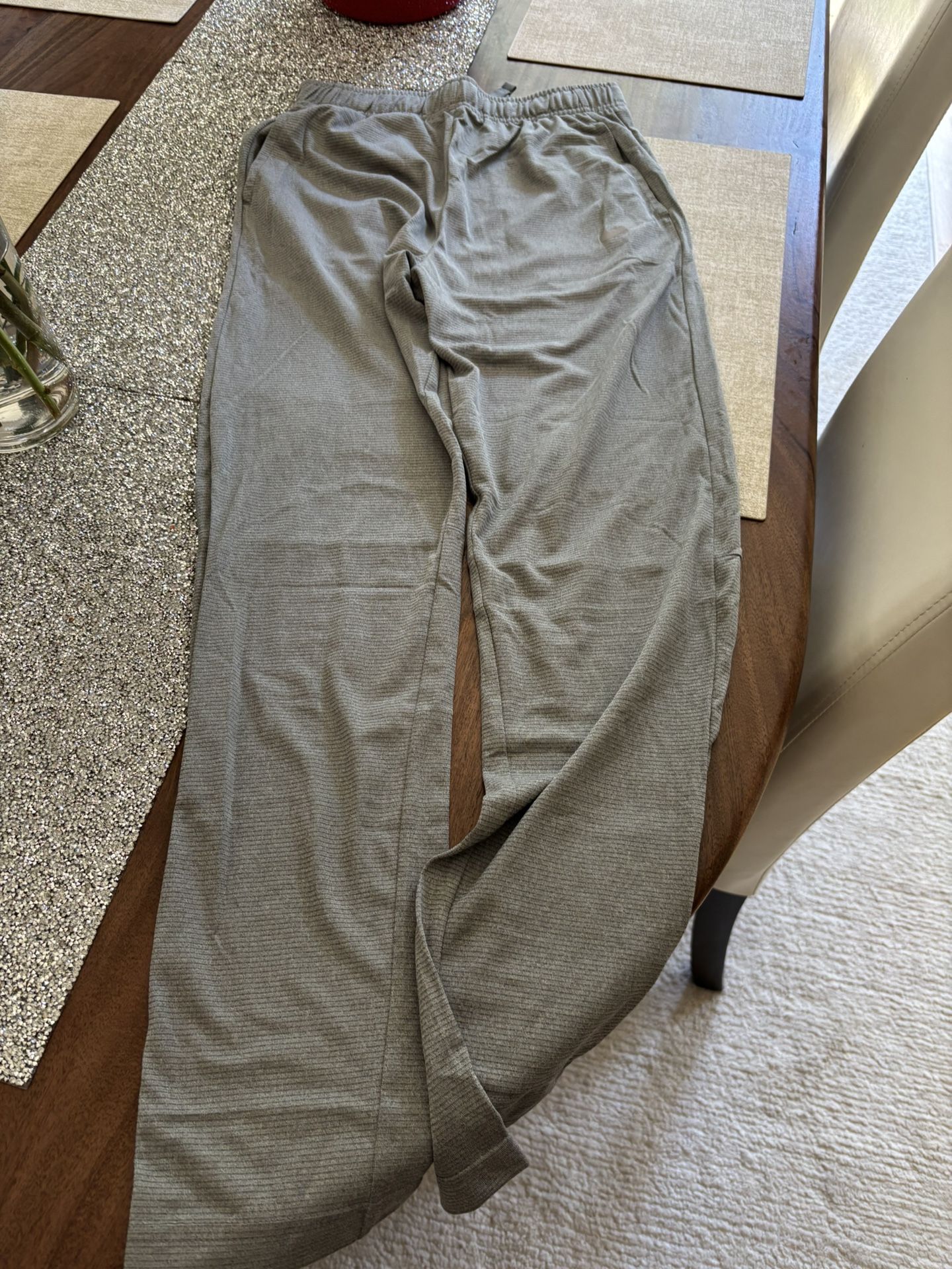 Gray Kids Nike Joggers New Size Large 