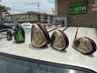 Mixed golf clubs no ping , lak no