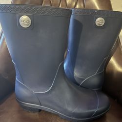 Uggs Rainboots -Size 8