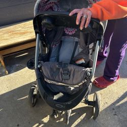 stroller 