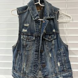 American Eagle Distressed Denim Vest XS