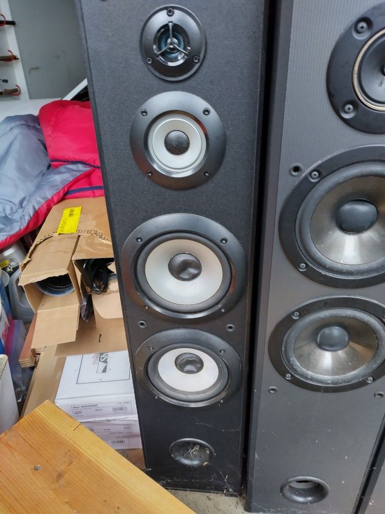 Amplifier Speaker And DVD Player