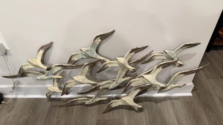 Metal wall decor