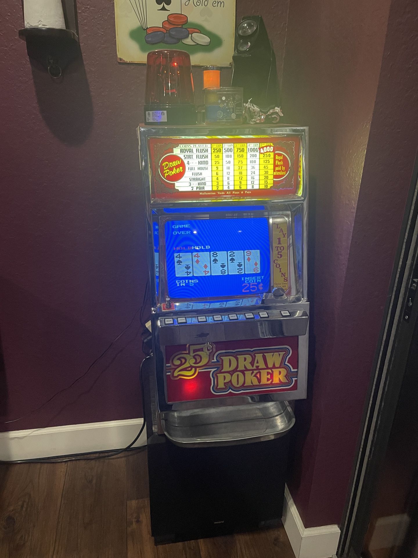 Classic Poker Slot Machine