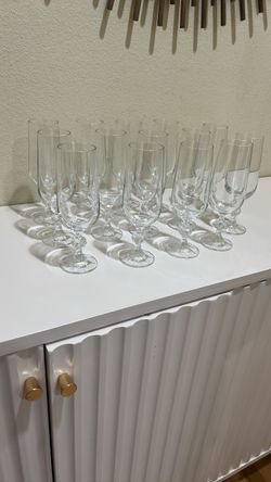 Beautiful vintage champagne flutes