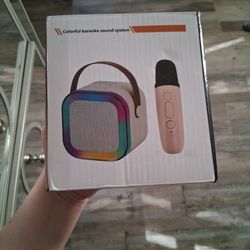 Wireless karaoke speaker colorful light up