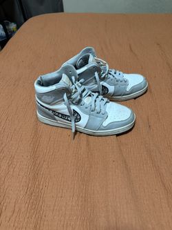 Very Bad Condition Nike Diors 