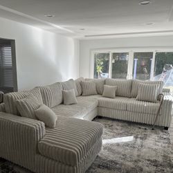 Brand New 3pc Inserenity Plush Corduroy Sectional Set 