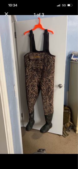 Size 8 waders