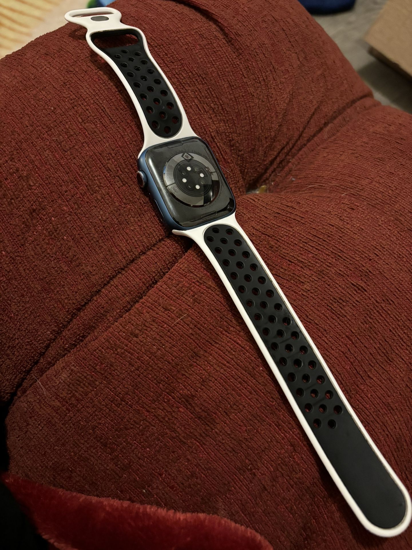 Apple Watch Series 7 Cellular +WIFI 45mm