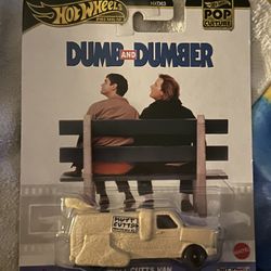 Hot Wheels Pop Culture Dumb And Dumber Mutt Cutts Van