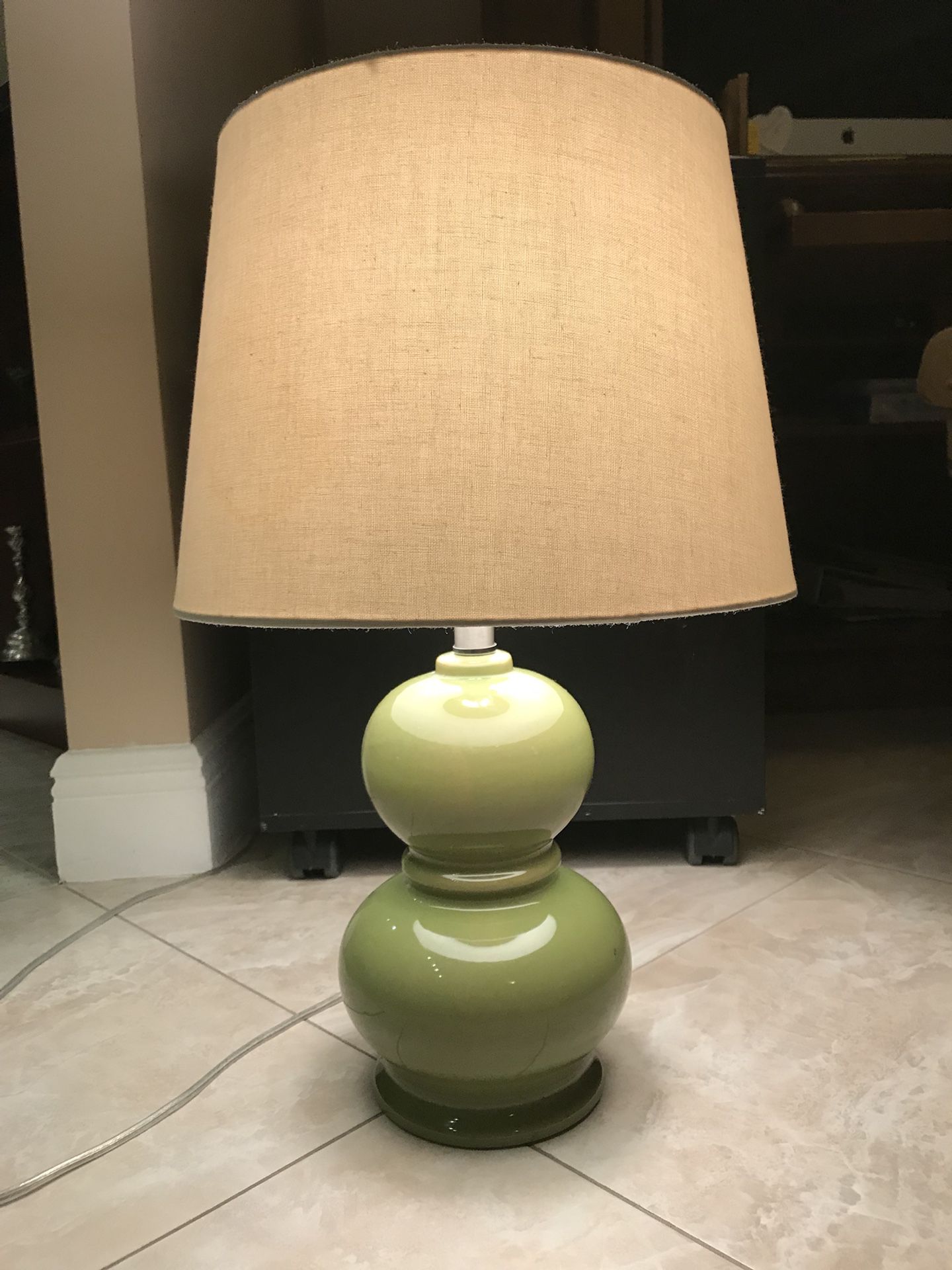 Ceramic lamp with linen shade