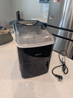 Ice maker