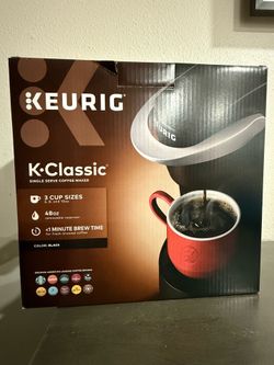 KEURIG COFFEE MAKER