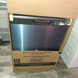 GE 24 In Built-in Tall Tub Front Control Stainless Steel Dishwasher With Dry Boost 59 dBA