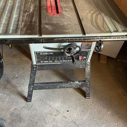 Delta Table Saw 