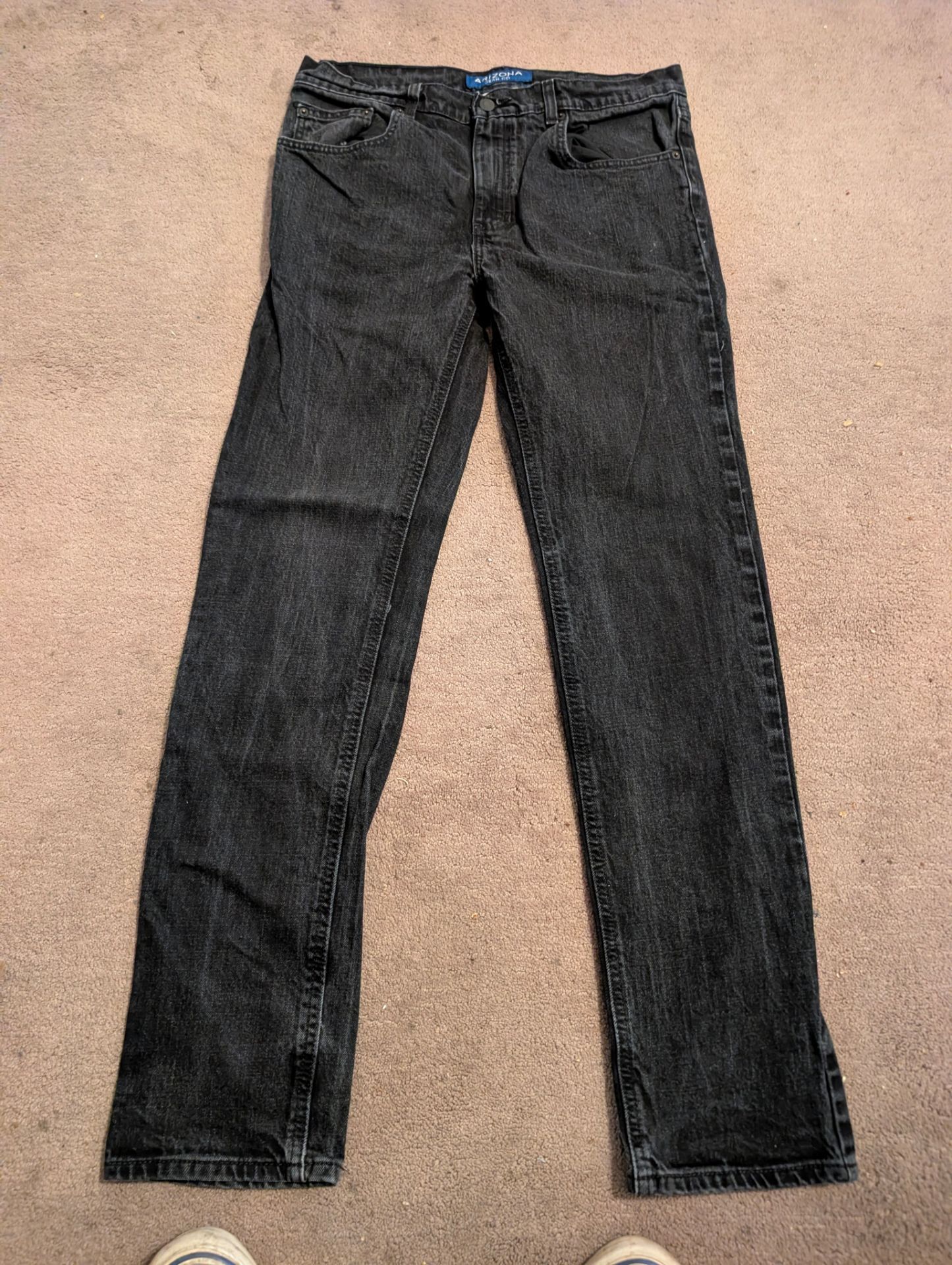 4 pairs of mens skinny jeans (32x32)