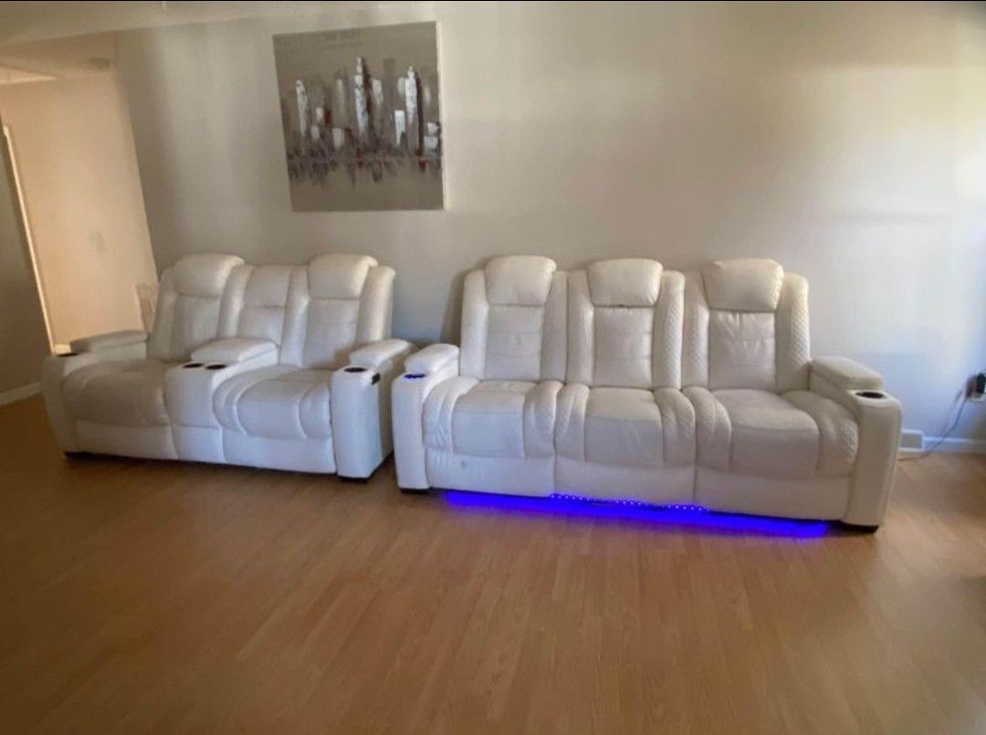 Modern White Party Time Power Reclining Sofa And Loveseat 