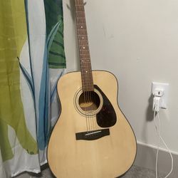 Yamaha F335