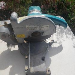 Makita 10" Miter Saw