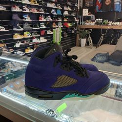 NIKE AIR JORDAN 5 RETRO /ALTERNATE GRAPE / SIZE 10.5 / #136027 500