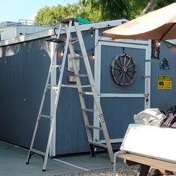 8ft Gorilla Ladder