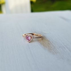 Beautiful rosegold ring 7