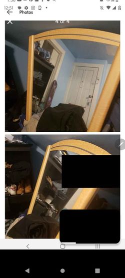 Selling Mirror Comes With Frame 