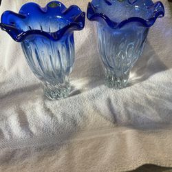 Shannon Crystal Designs Of Ireland Cobalt  Blue Pair Of Heavy Ruffled Art Glass Vases.Made In Poland