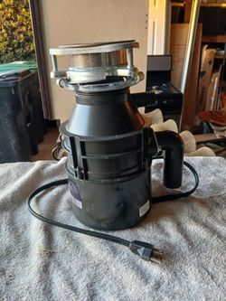 Garbage Disposal Great Condition