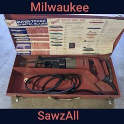 Milwaukee SawzAll Heavy Duty With Case