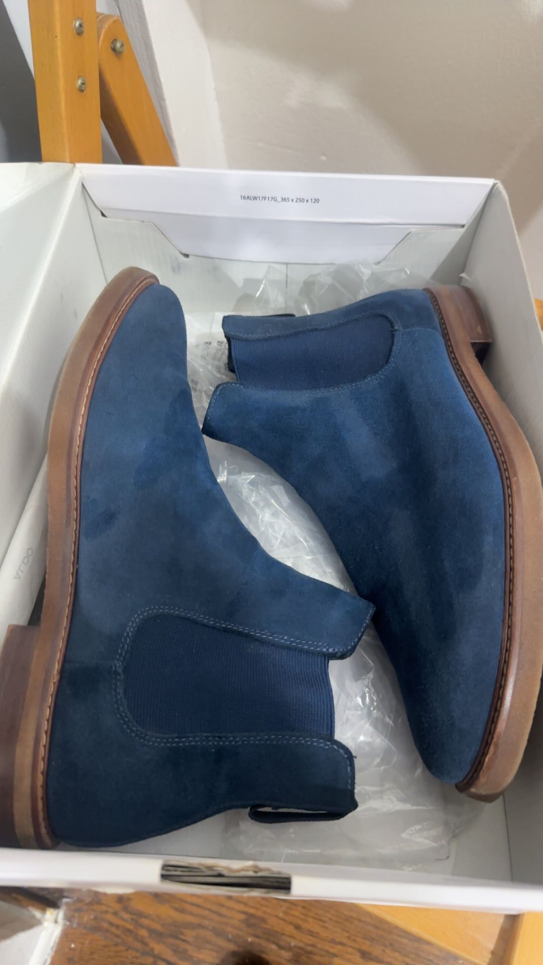 Steve Madden Navy Chelsea Boot