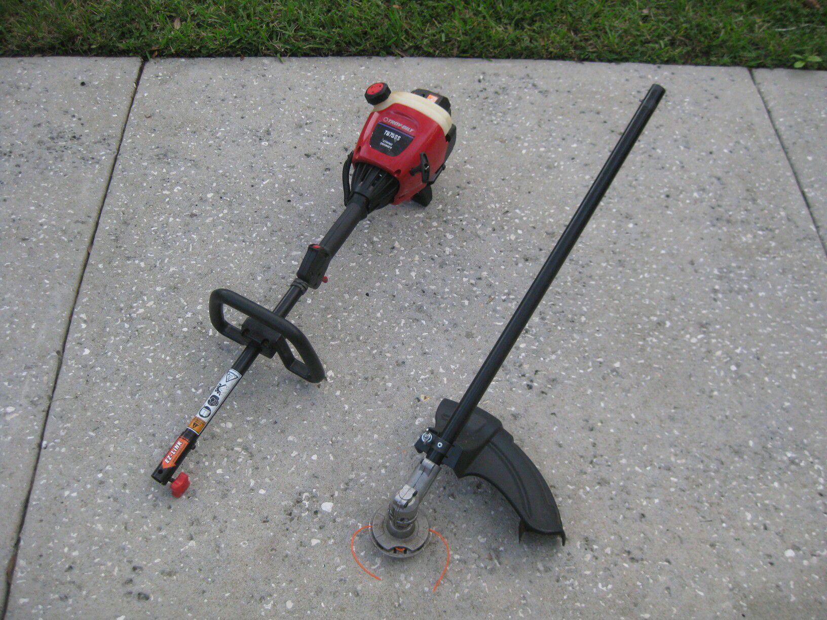 Troy-Bilt Gas Trimmer/Weedeater - Like New