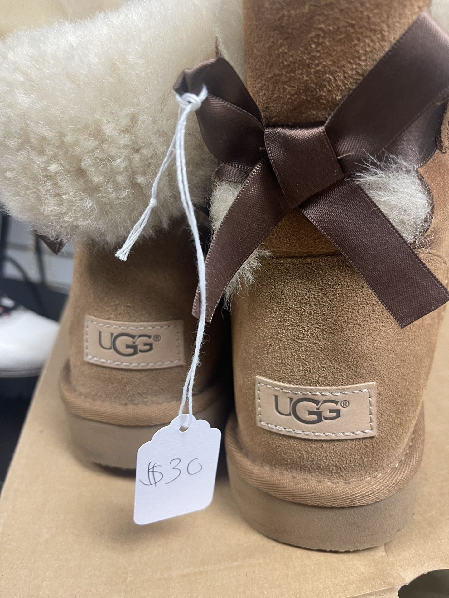 Uggs, Fila ,Tommy Boots