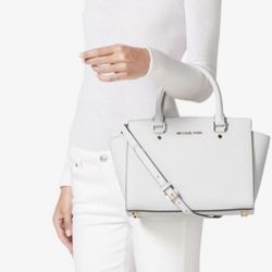 MICHAEL KORS Selma satchel large crossbody tote handbag shoulder bag white