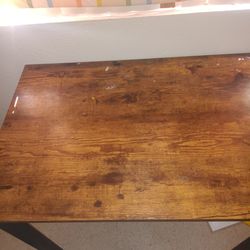 Art table