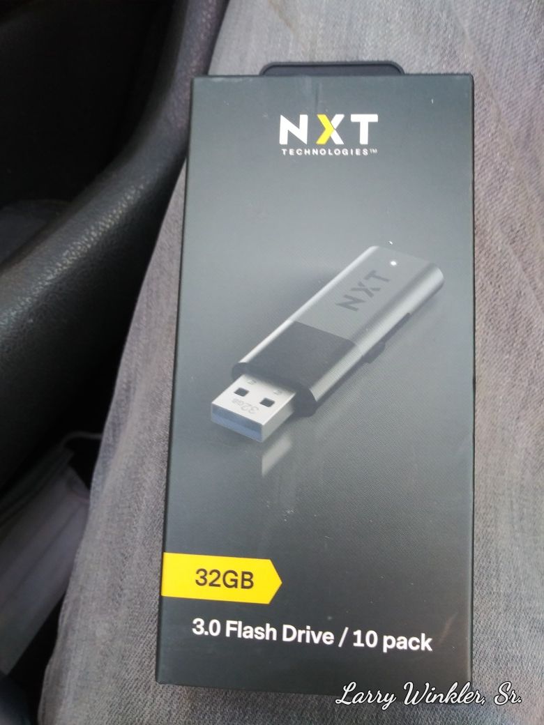 NXT. 32GB. 3.0. Flash. Drive/ 10 Pack